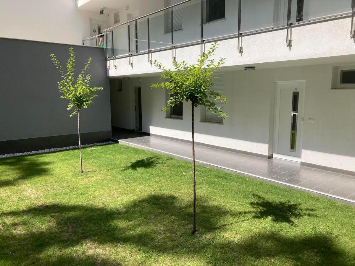 Zawia Apartman Apartamento Balatonföldvár Exterior foto